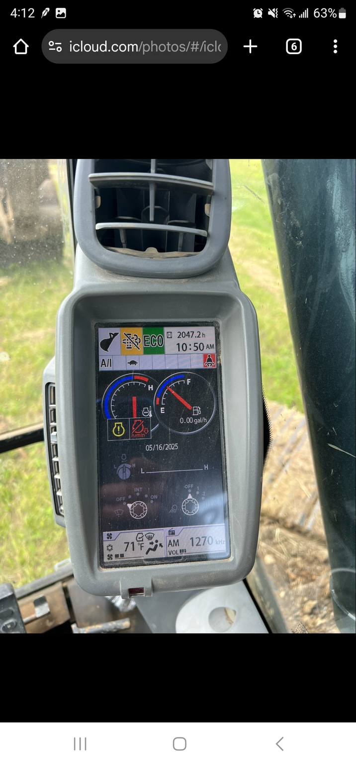 2018 John Deere 210G LC Image 8