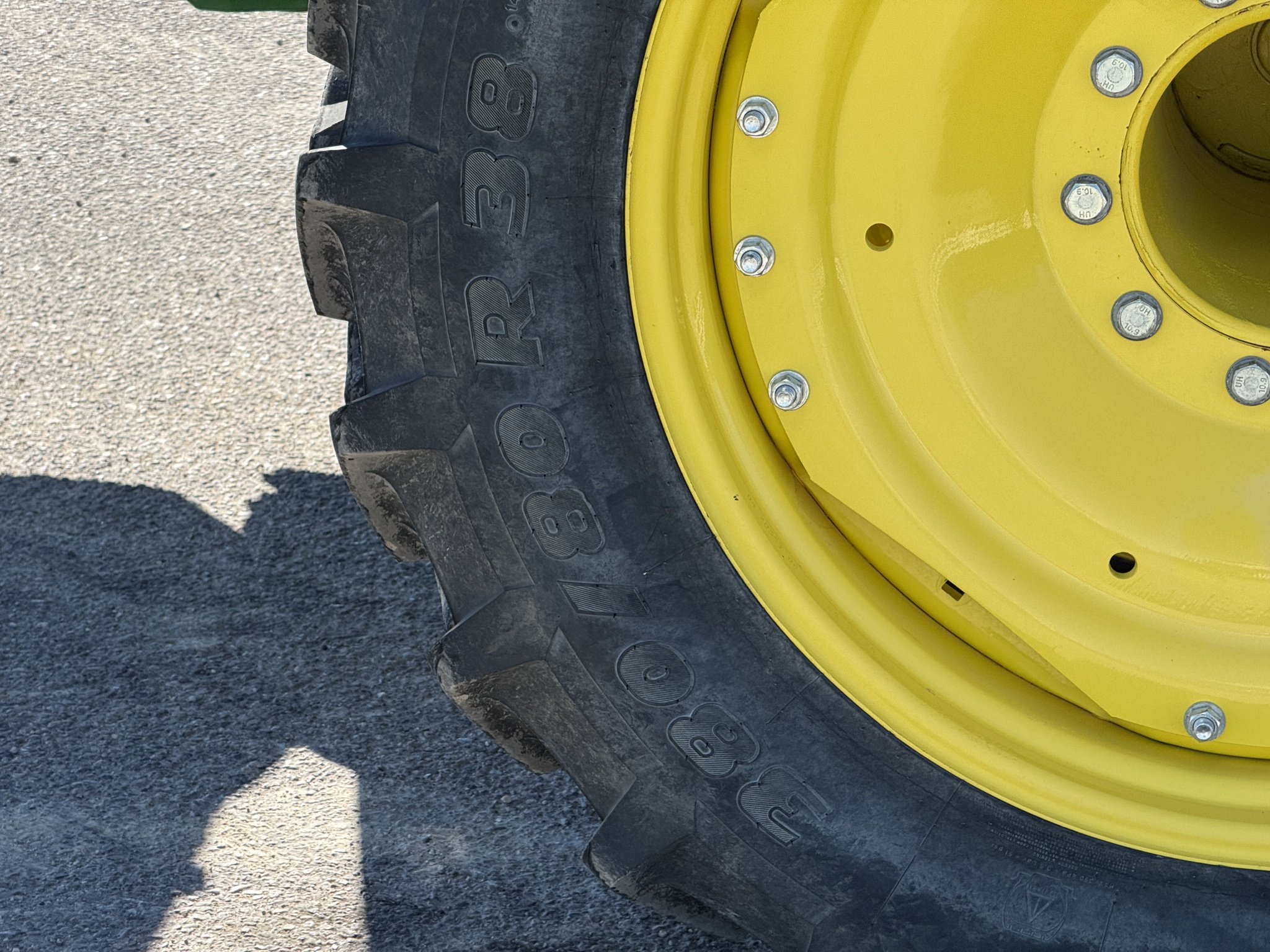 2024 John Deere 8R 230 Image 30