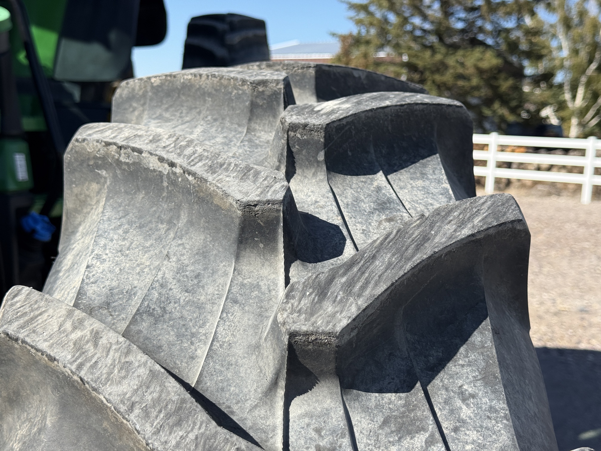 2024 John Deere 8R 230 Image 31