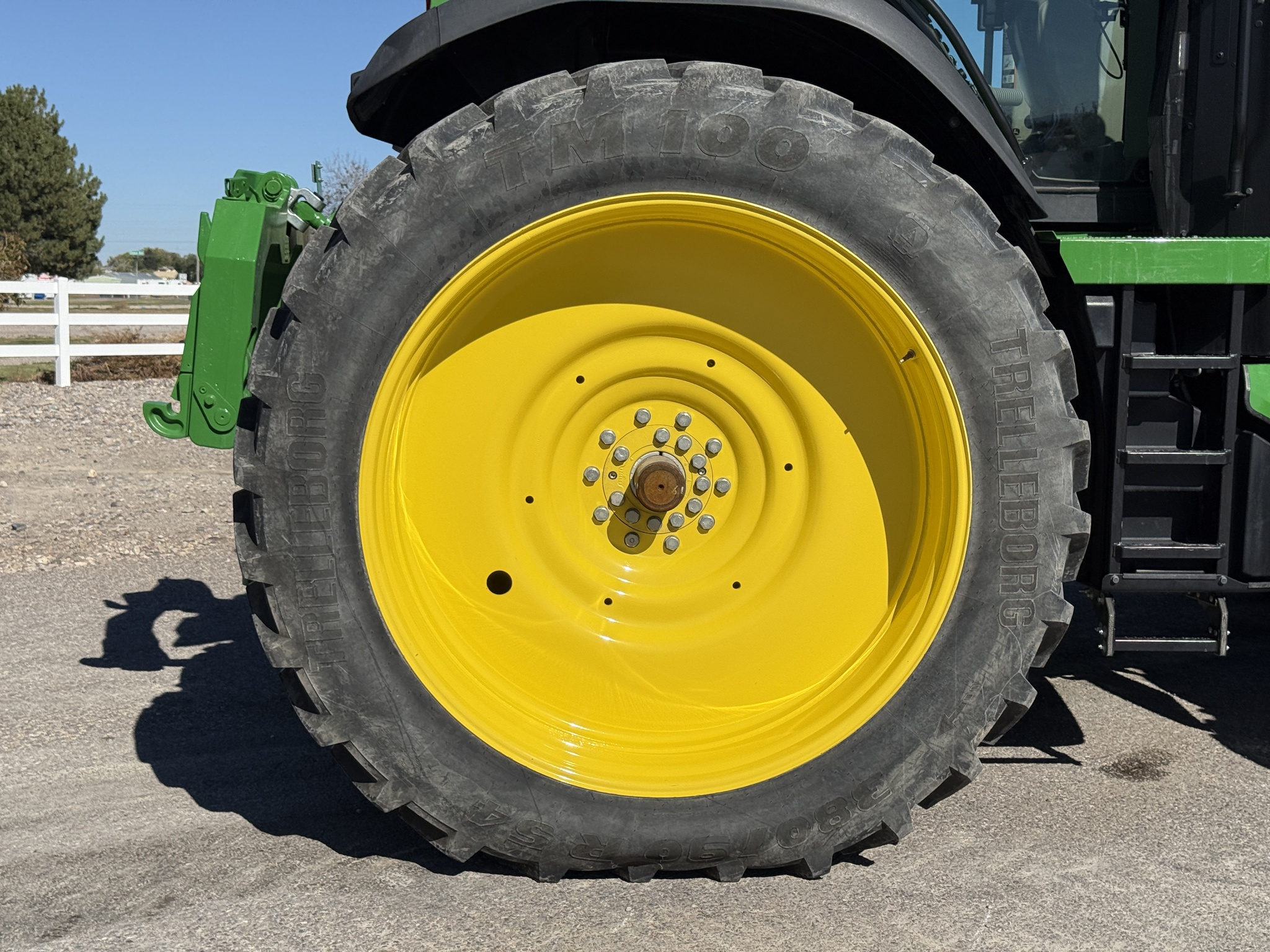 2024 John Deere 8R 230 Image 35