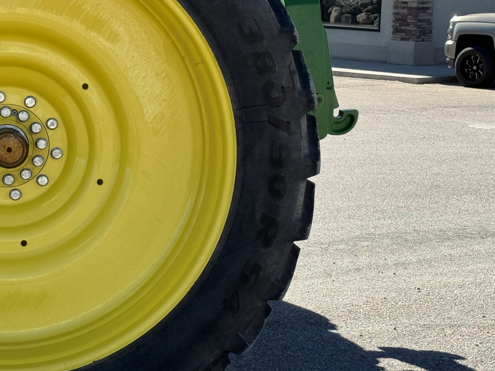 2024 John Deere 8R 230 Image 33