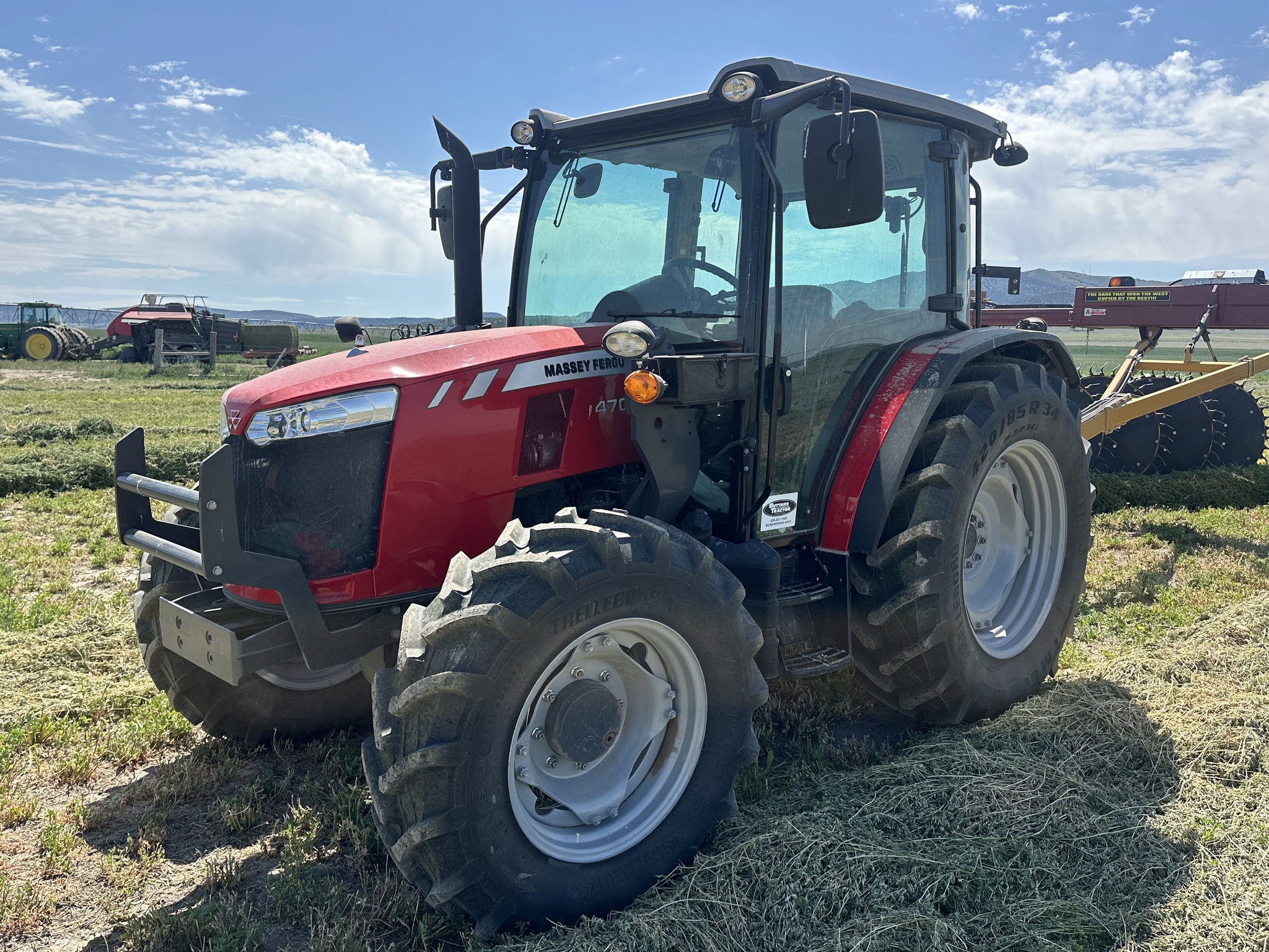 2022 Massey Ferguson 4707 Image 1