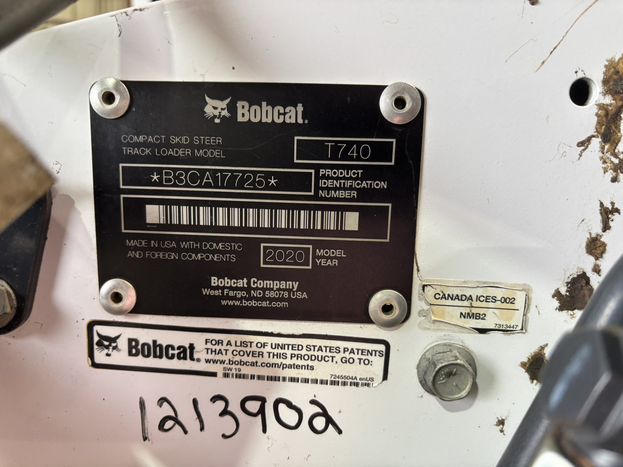 2020 Bobcat T740 Image 19