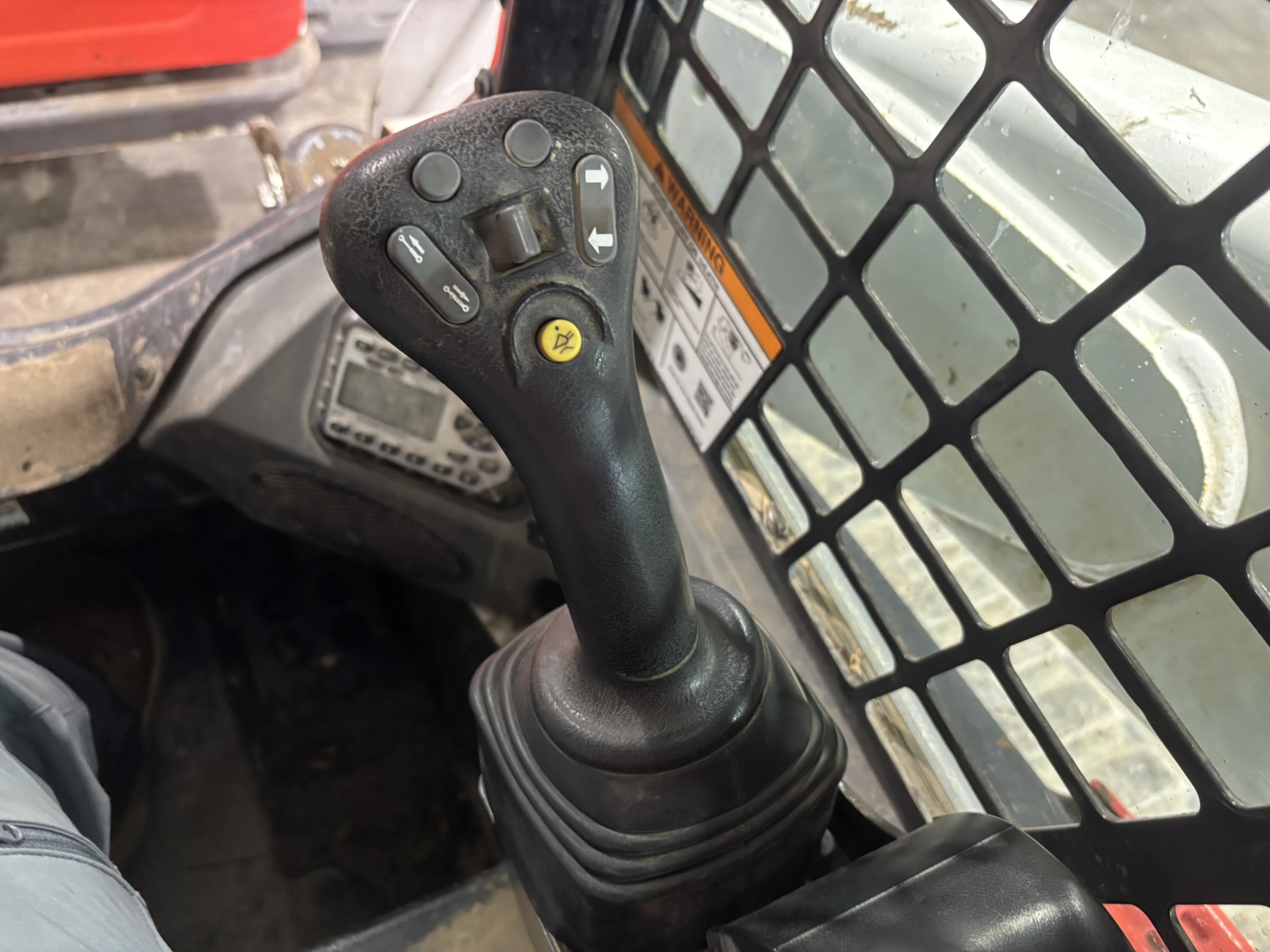 2020 Bobcat T740 Image 10