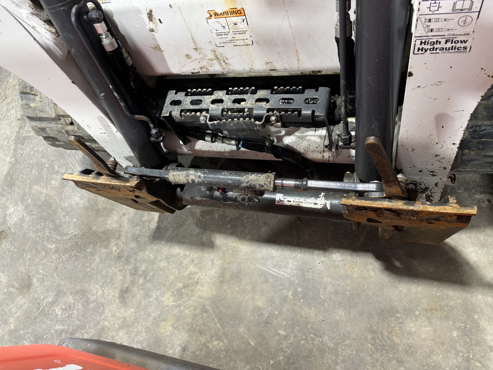 2020 Bobcat T740 Image 14