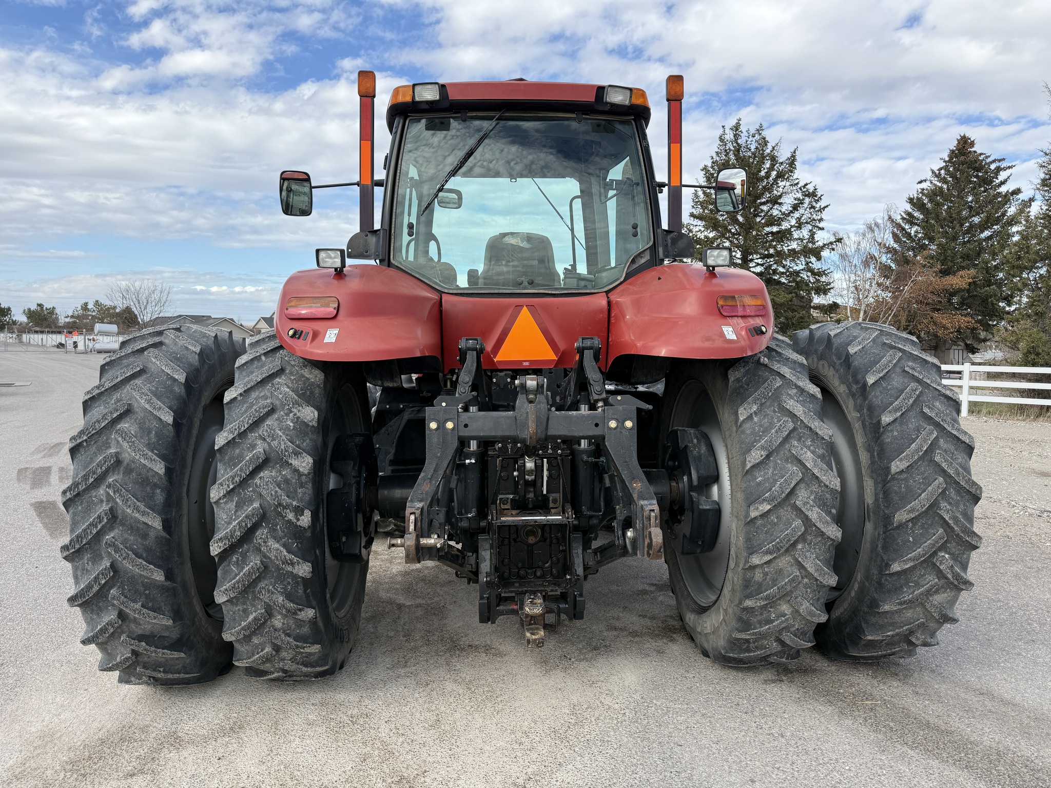 2010 Case IH Magnum 305 Image 4
