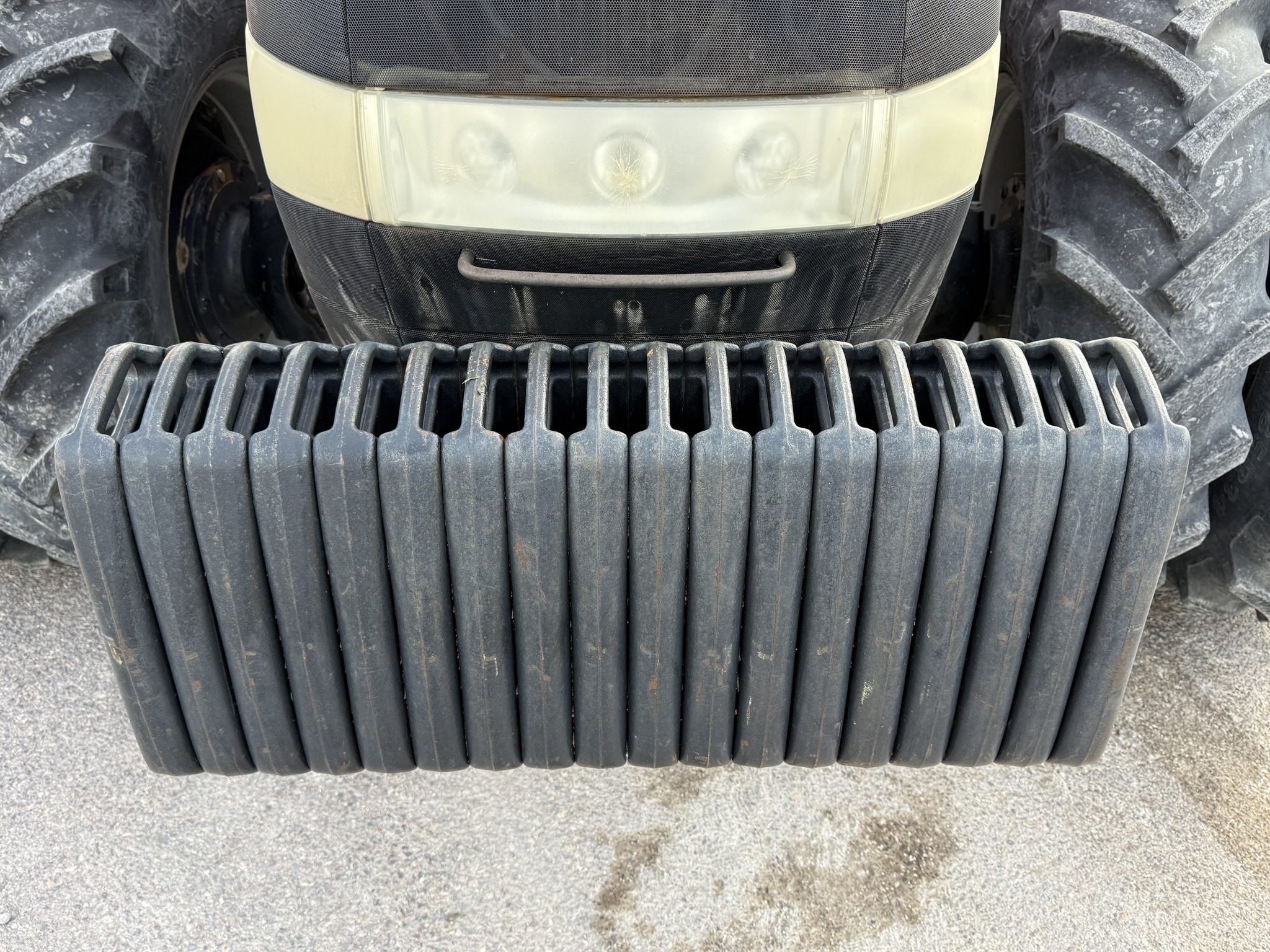 2010 Case IH Magnum 305 Image 24