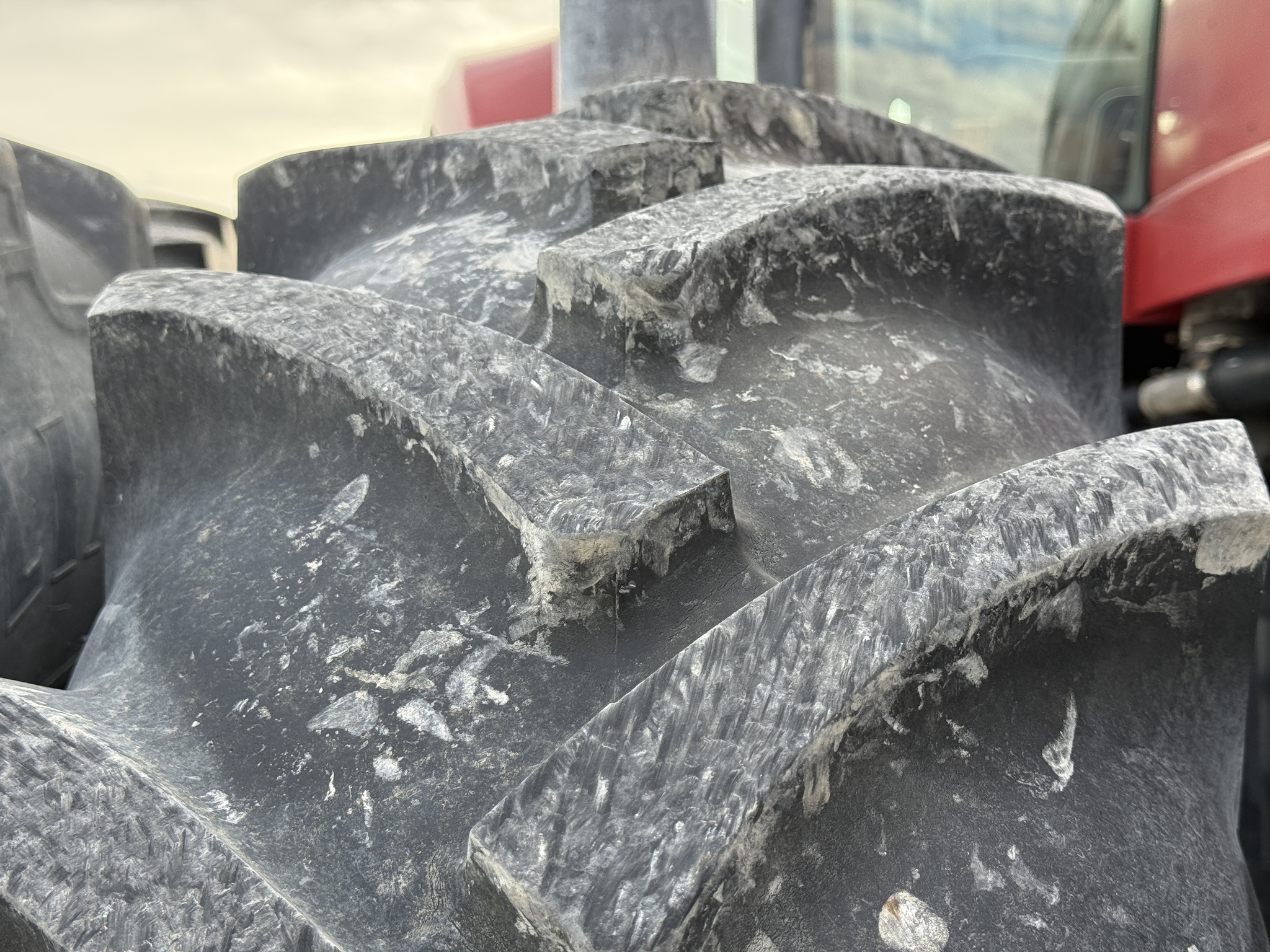 2010 Case IH Magnum 305 Image 40