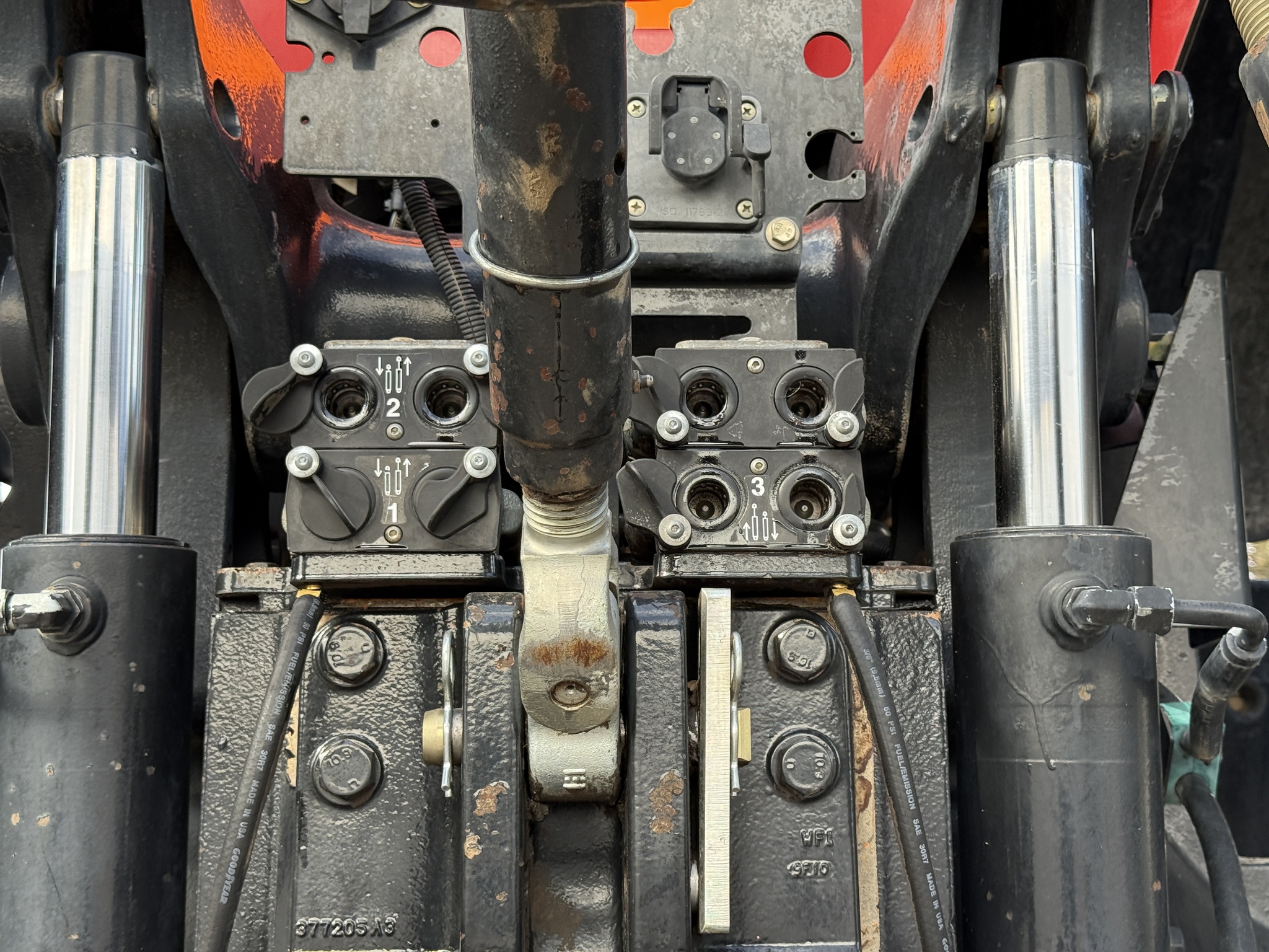 2010 Case IH Magnum 305 Image 26