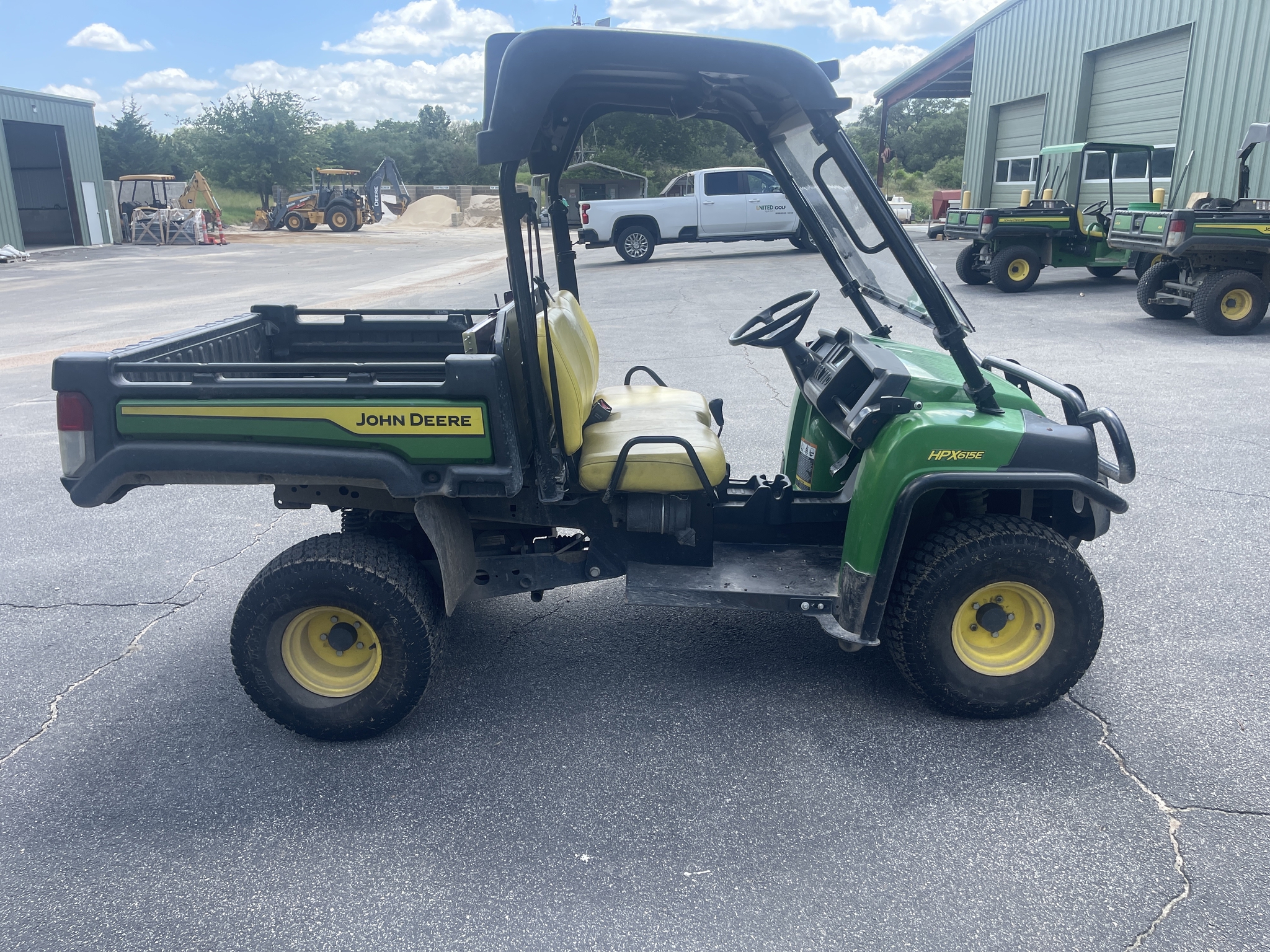2021 John Deere HPX615E Image 6