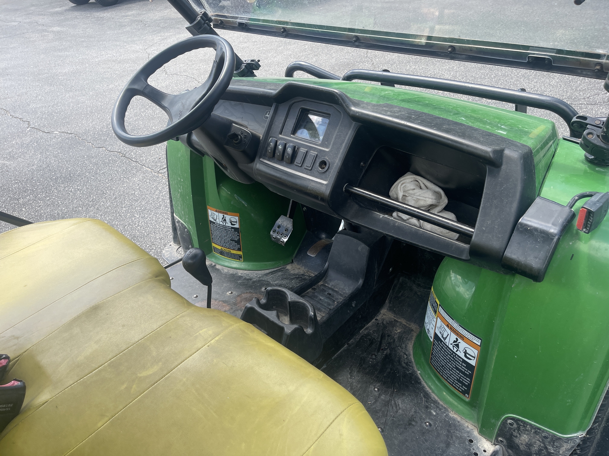 2021 John Deere HPX615E Image 12