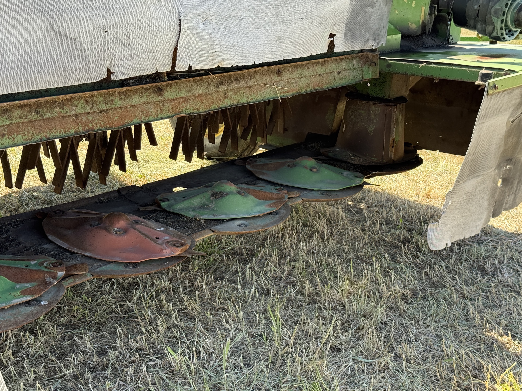 John Deere 1360 Image 10