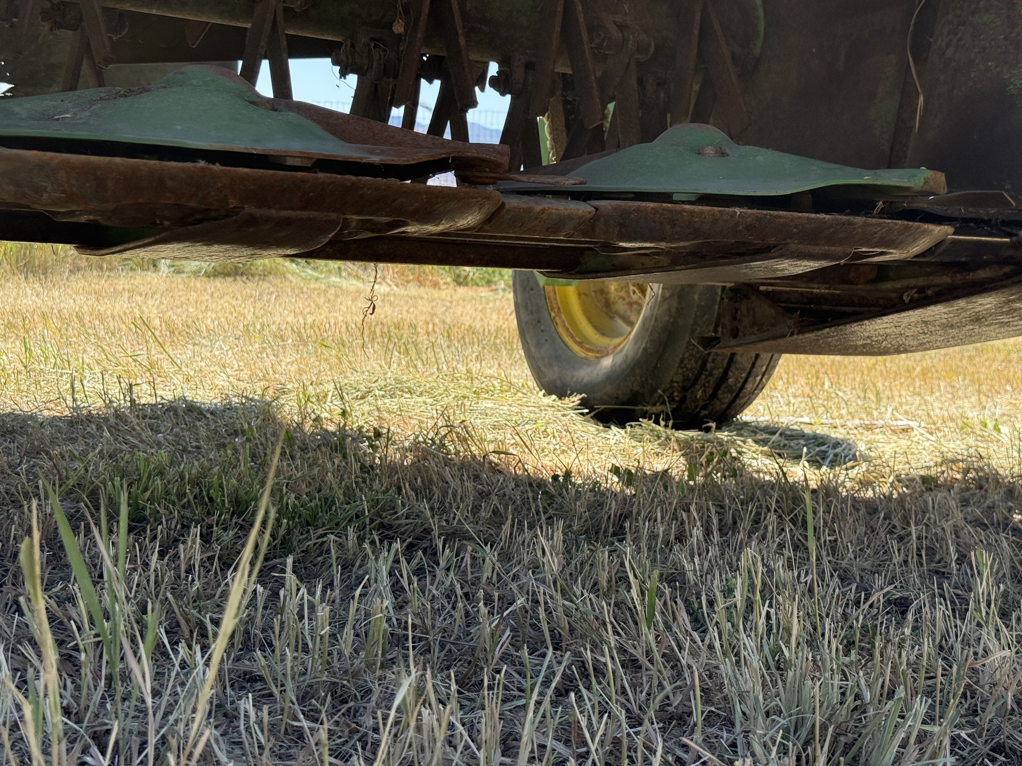 John Deere 1360 Image 13