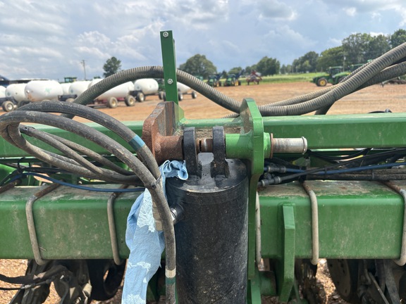Photo of 2018 John Deere DB60