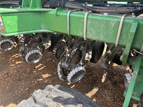 Photo of 2018 John Deere DB60