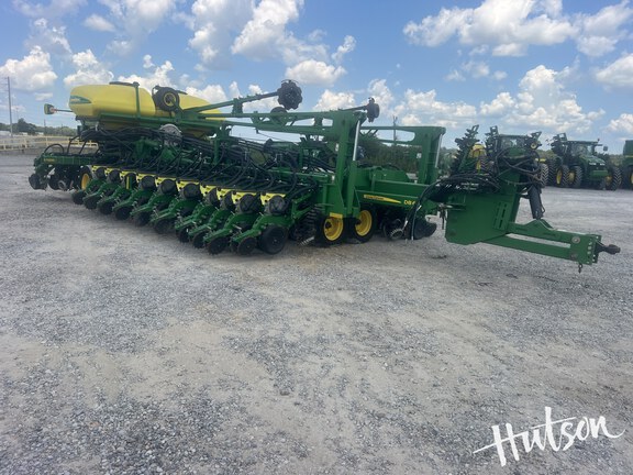 Photo of 2018 John Deere DB60