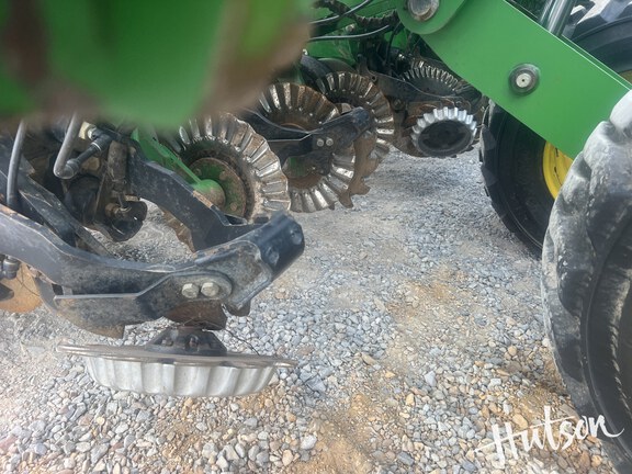 Photo of 2018 John Deere DB60