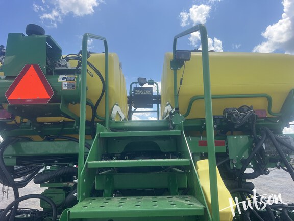 Photo of 2018 John Deere DB60