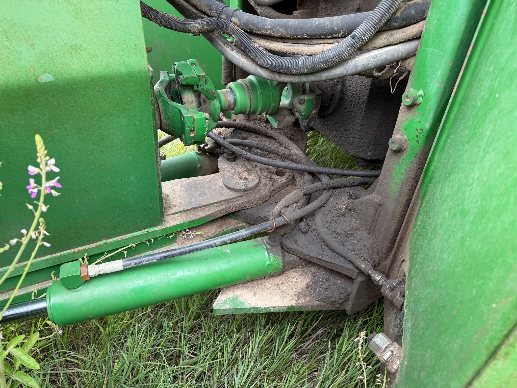 1990 John Deere 8760 Image 9