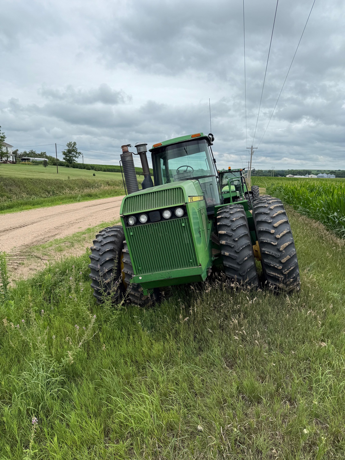 1990 John Deere 8760 Image 2