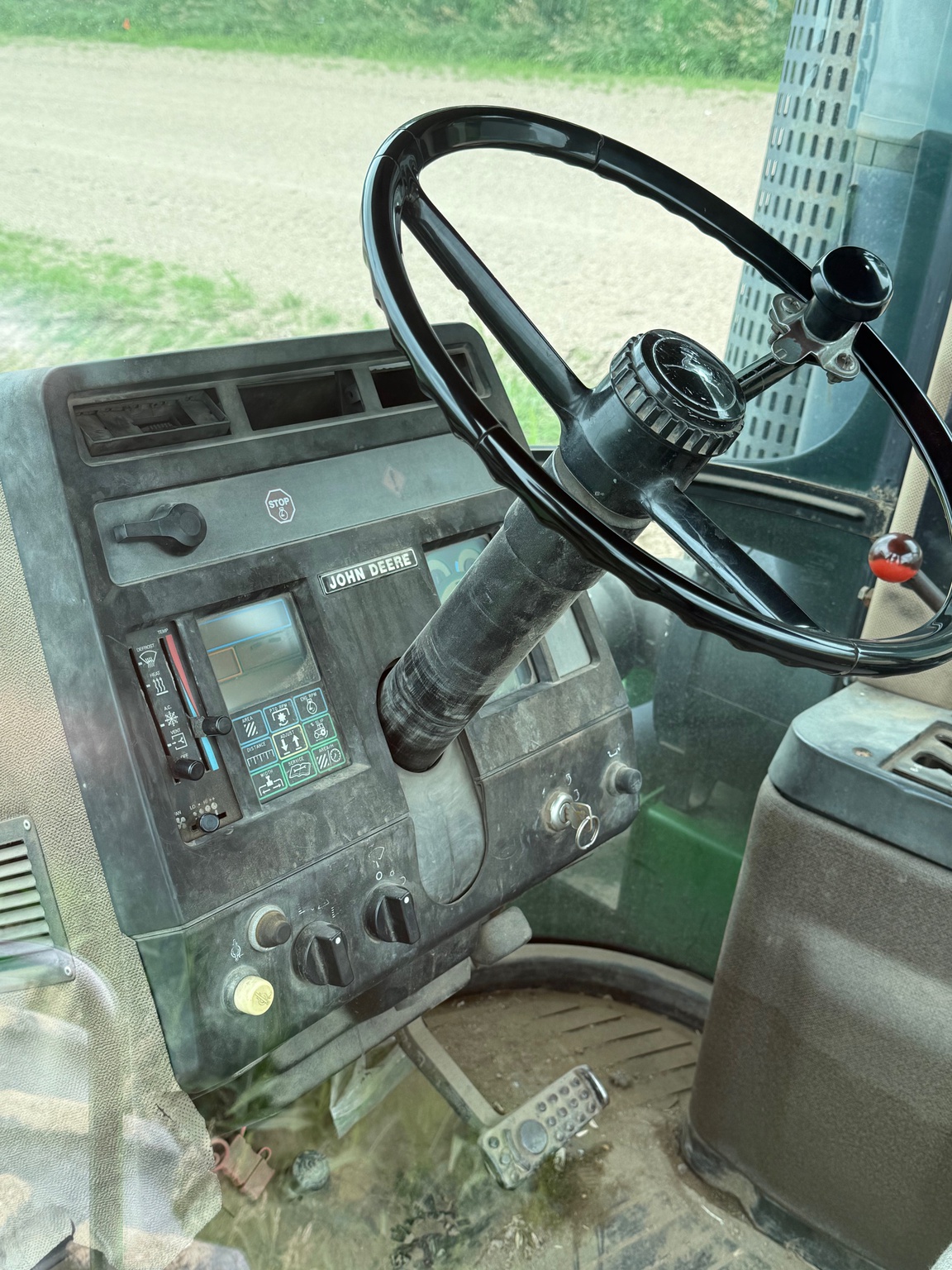 1990 John Deere 8760 Image 15