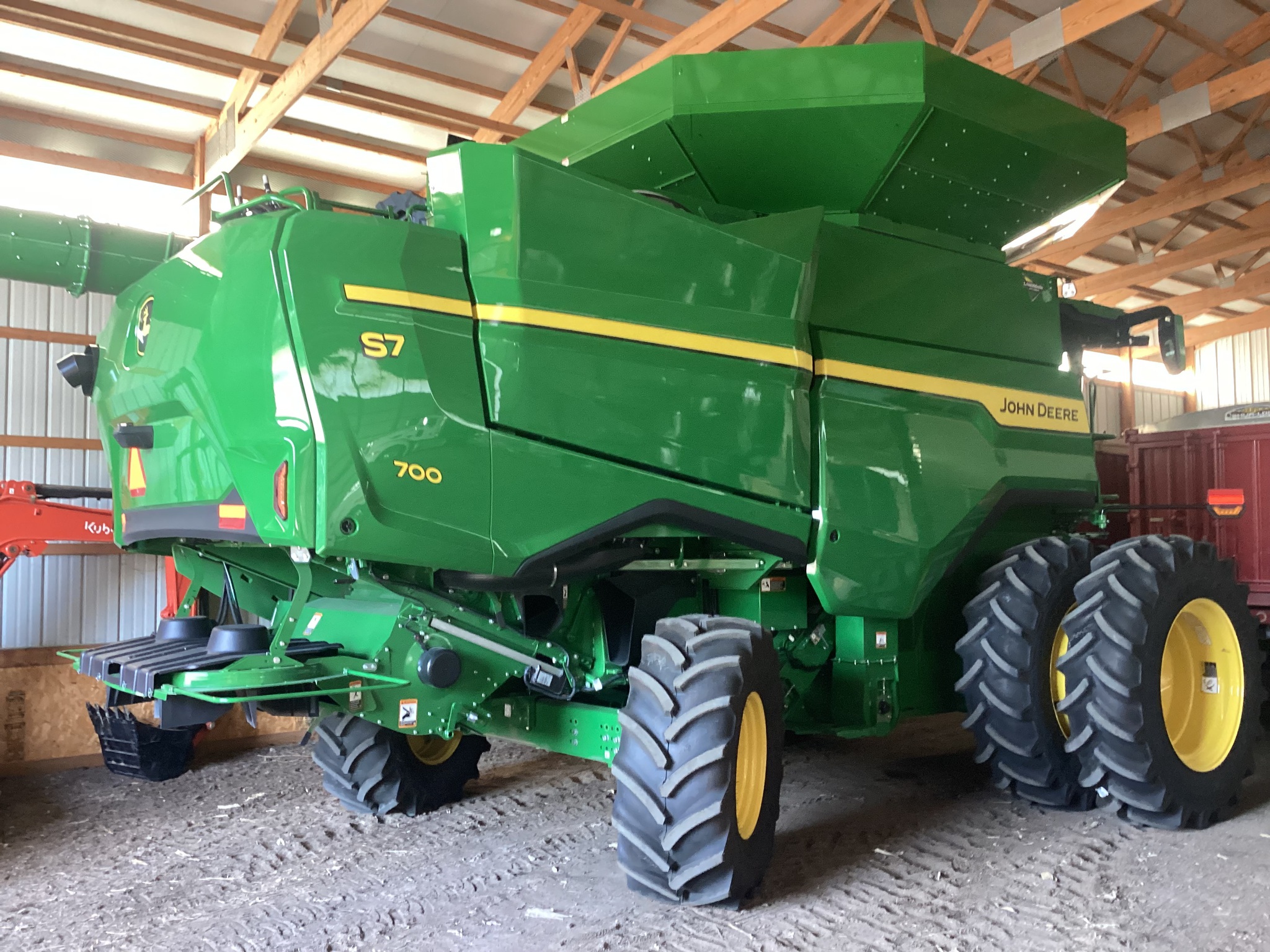 2025 John Deere S7 700 Image 5