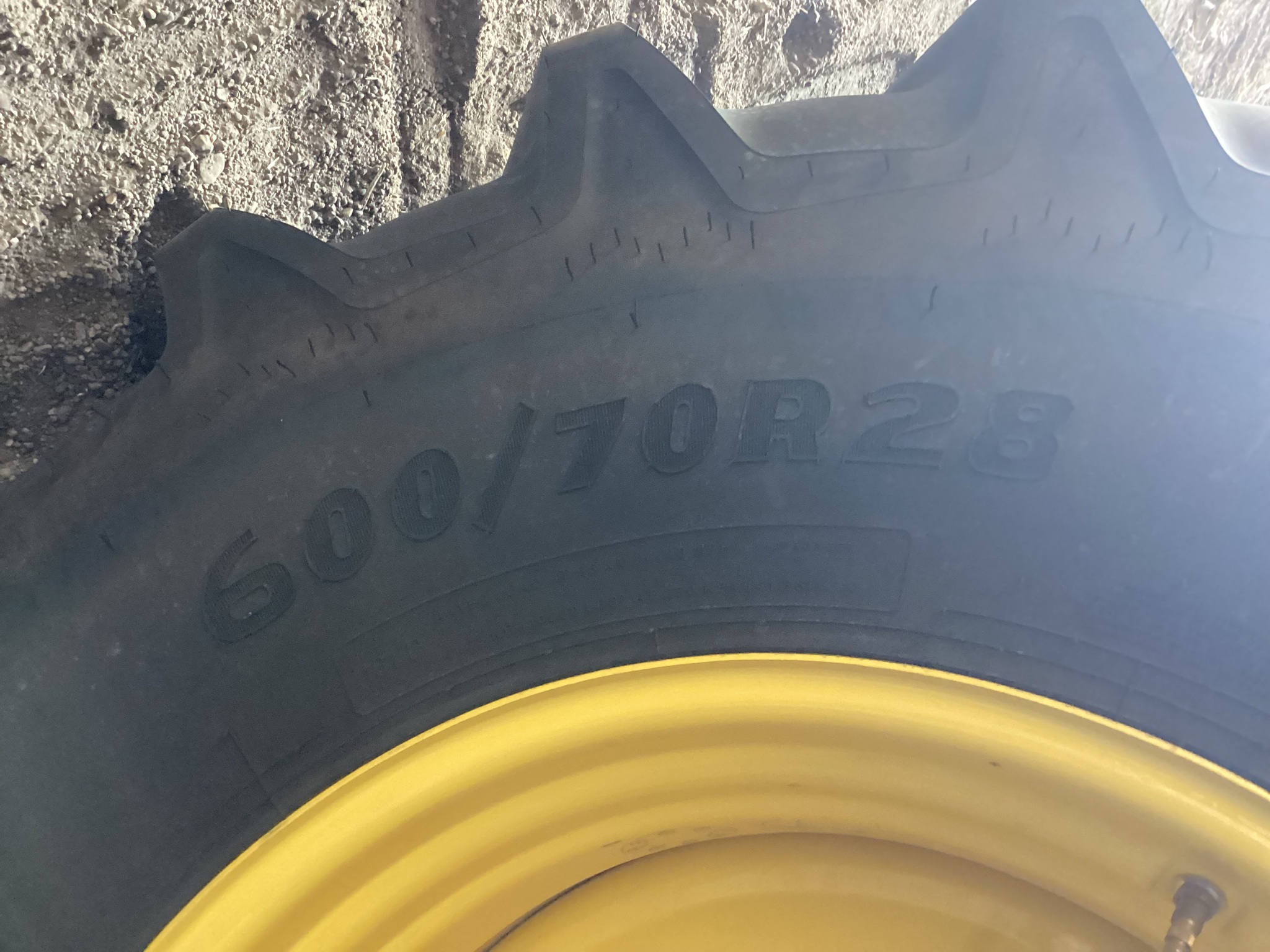 2025 John Deere S7 700 Image 15