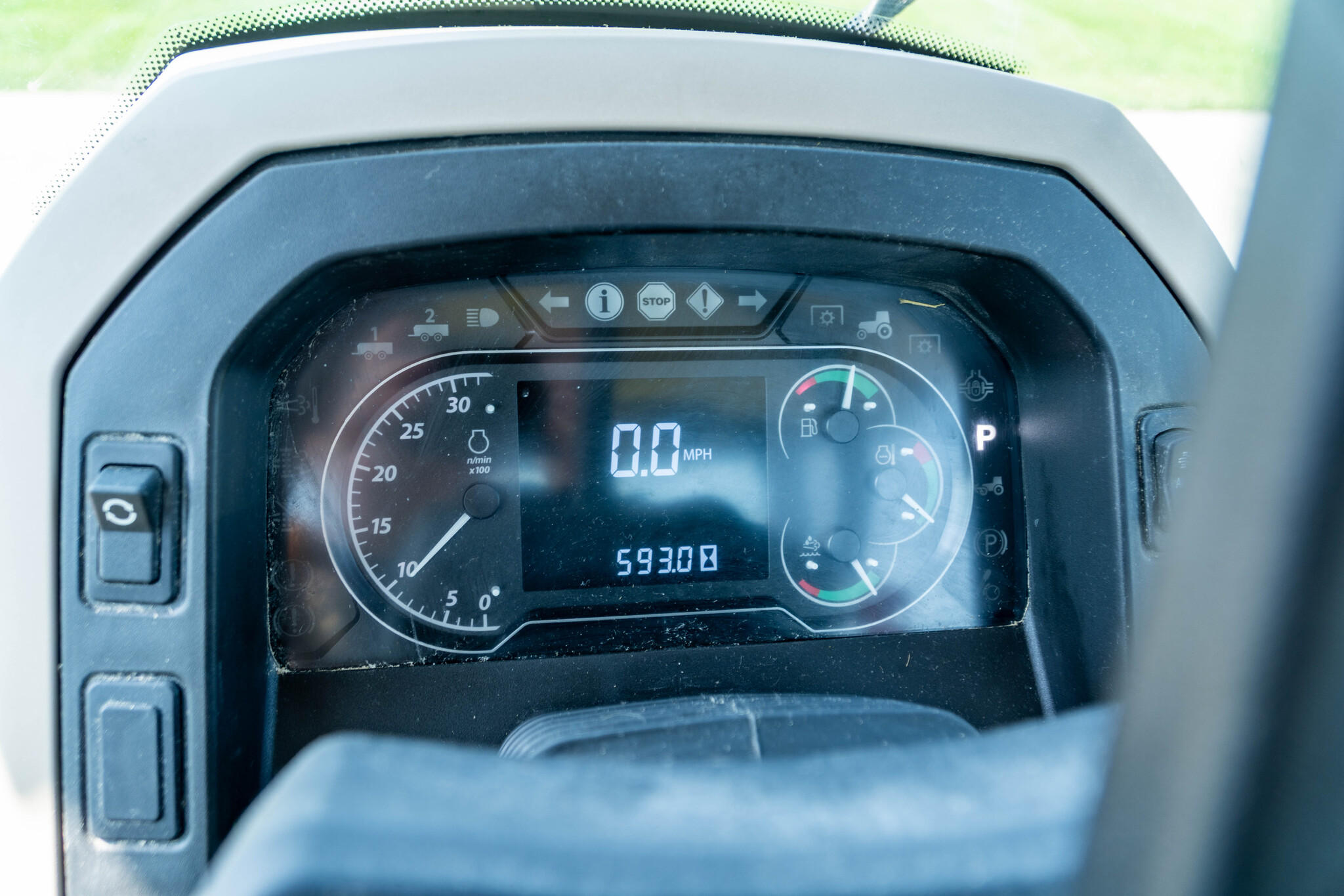 Used 2023 John Deere 5105M Utility Tractors at Koenig Equipment in Anna, OH - PhotoXL34