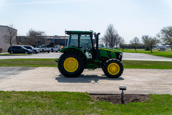 Used 2023 John Deere 5105M Utility Tractors at Koenig Equipment in Anna, OH - Photo5