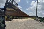 2024 John Deere 317G Image 27