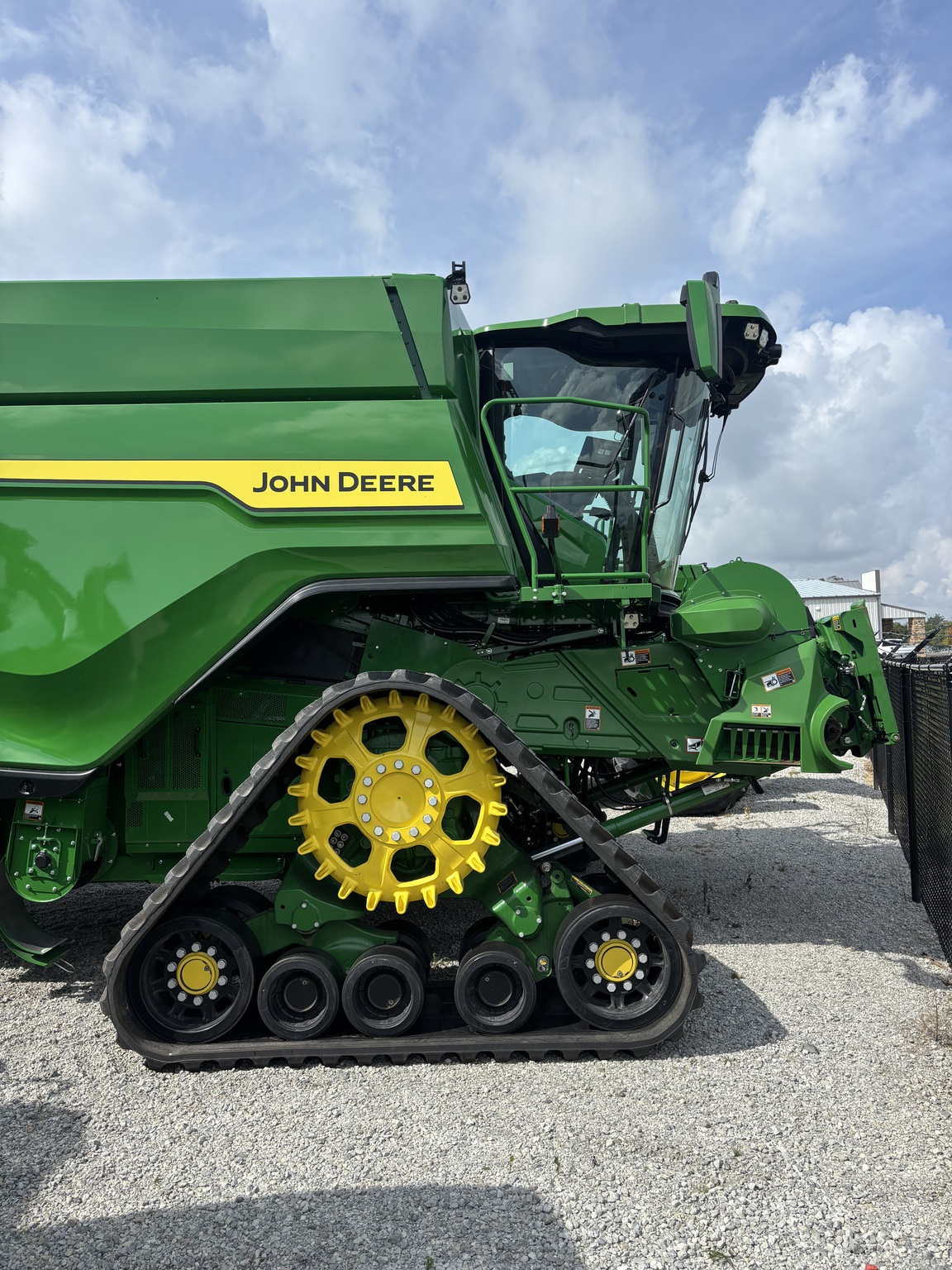 2024 John Deere X9 1100 Image 4