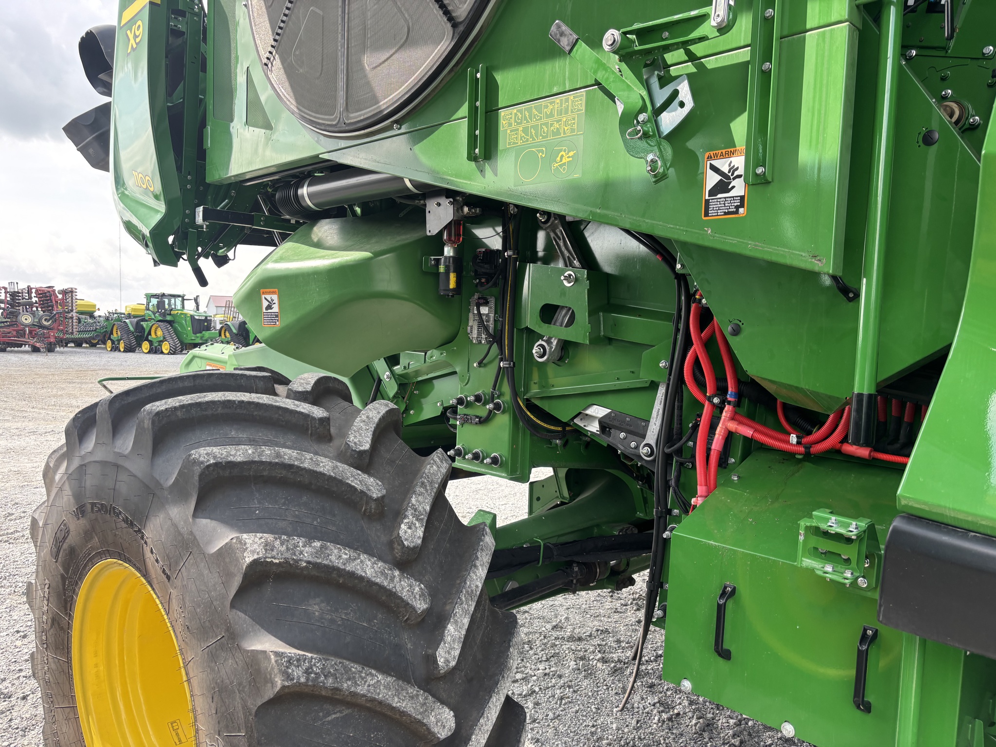 2024 John Deere X9 1100 Image 13