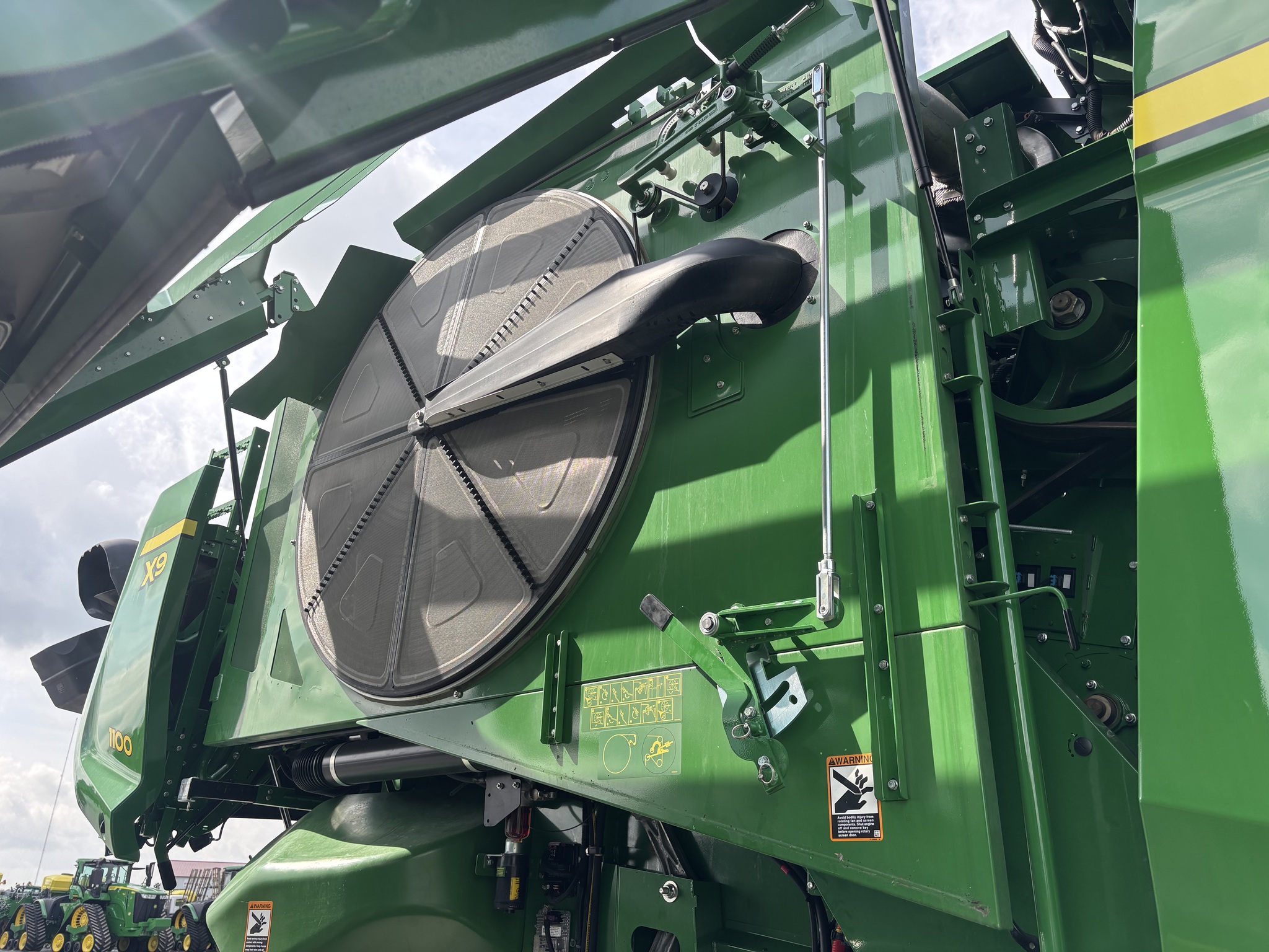 2024 John Deere X9 1100 Image 14