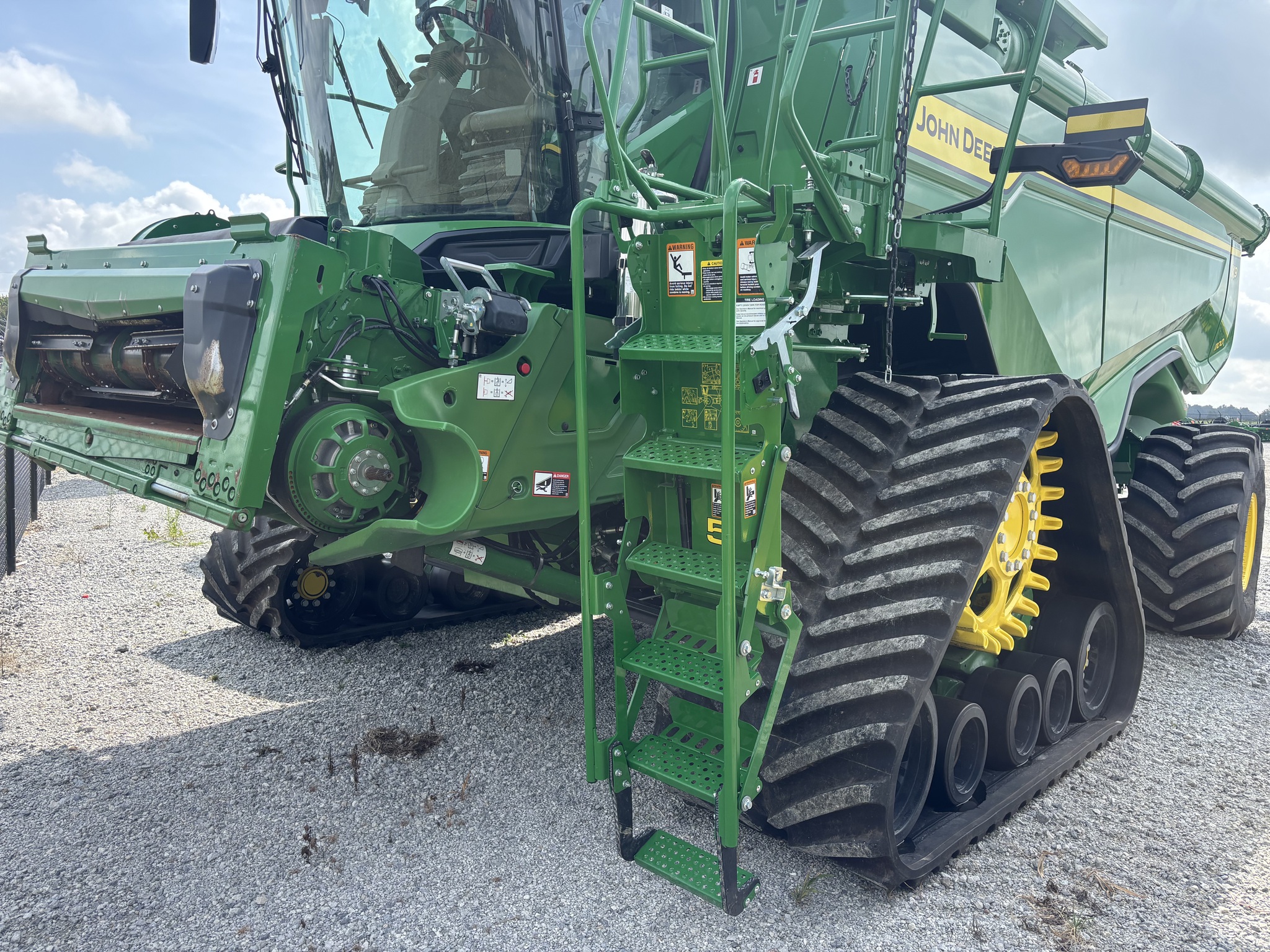 2024 John Deere X9 1100 Image 5