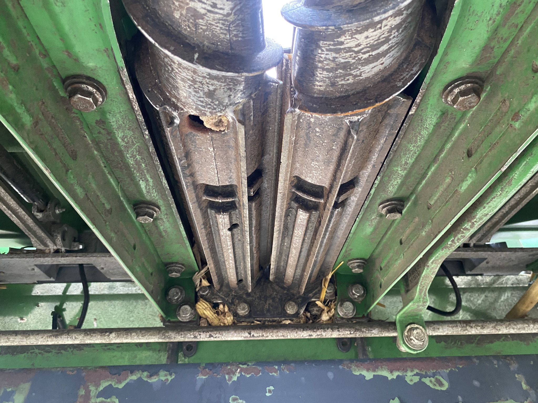 2025 John Deere CR 12 Image 8