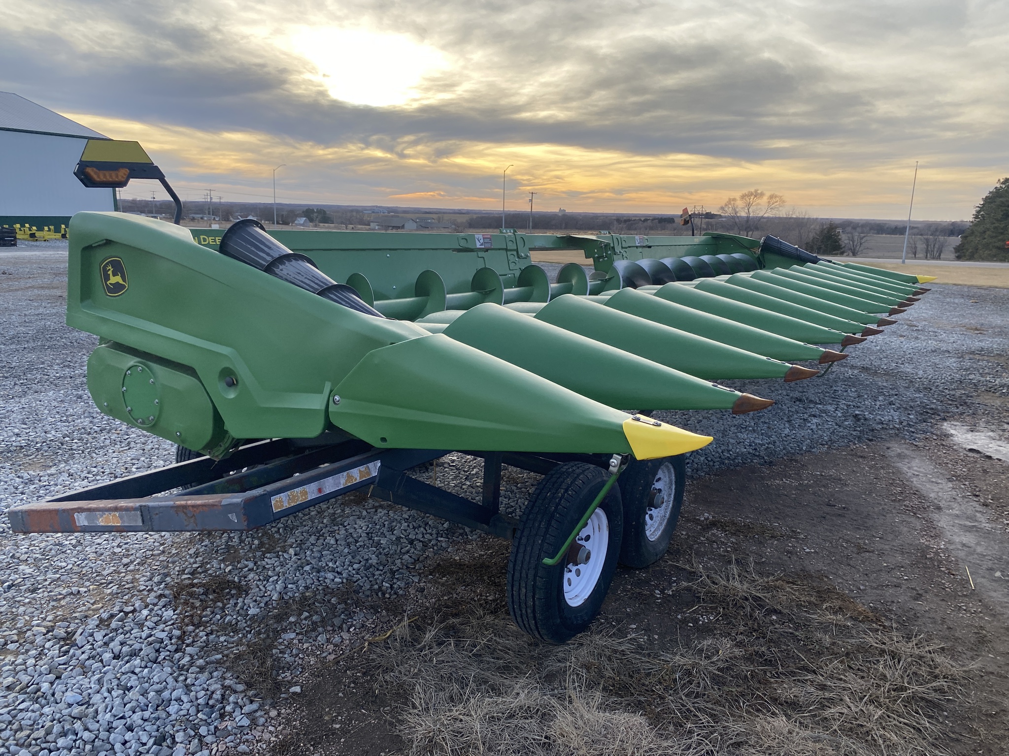 2025 John Deere CR 12 Image 3