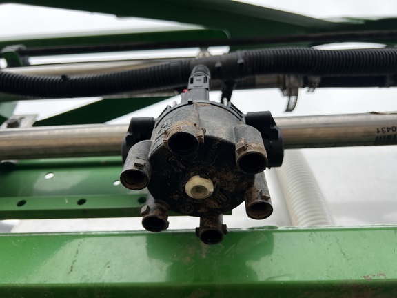 2024 John Deere 616R - Photo32