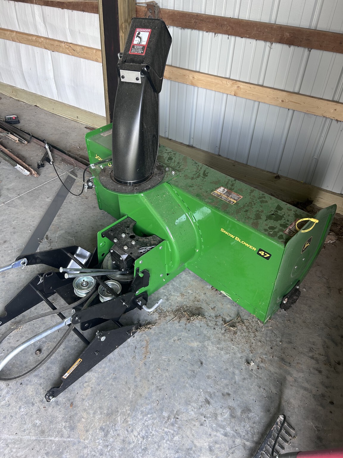 2024 John Deere 47