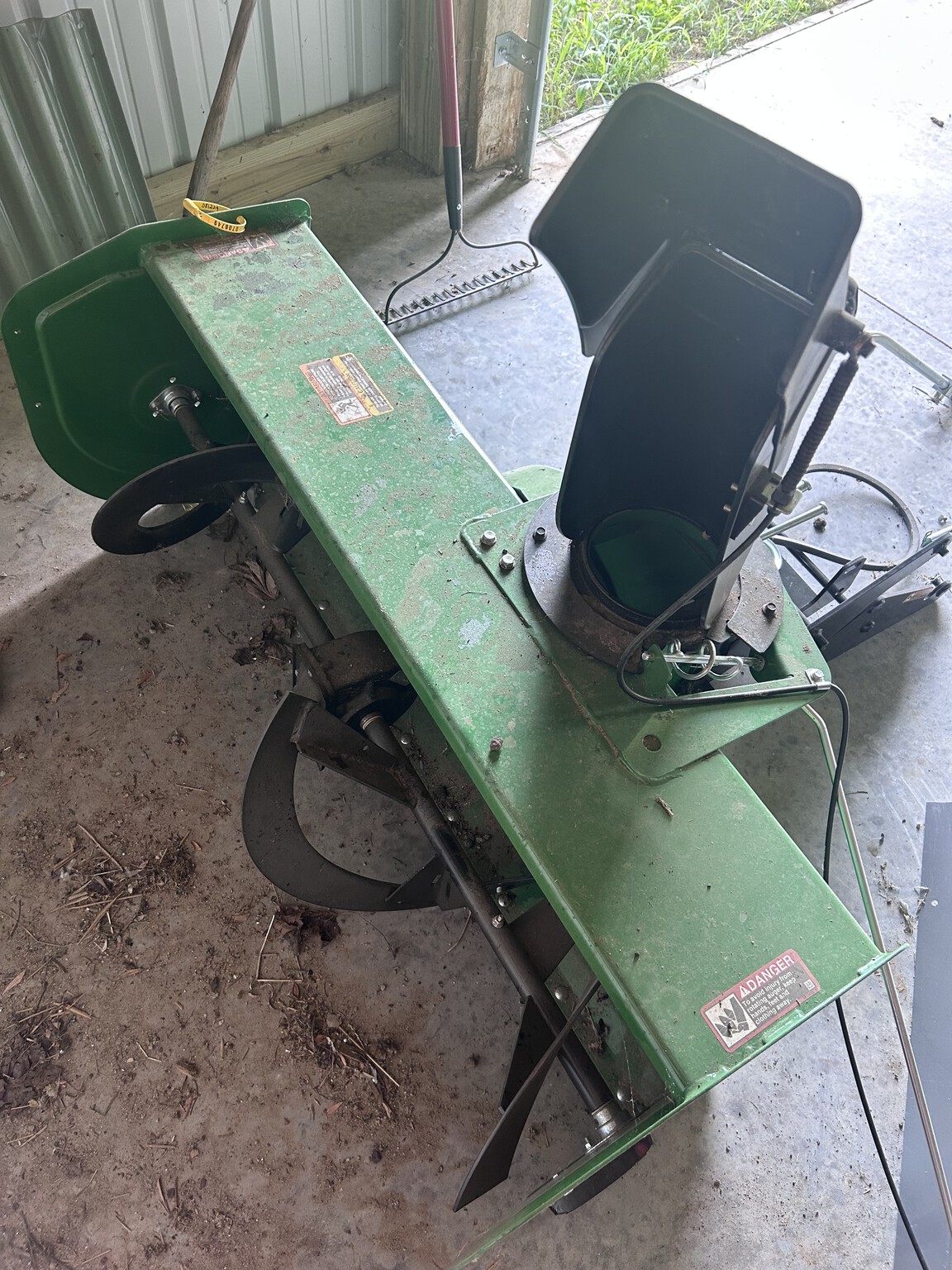 2024 John Deere 47