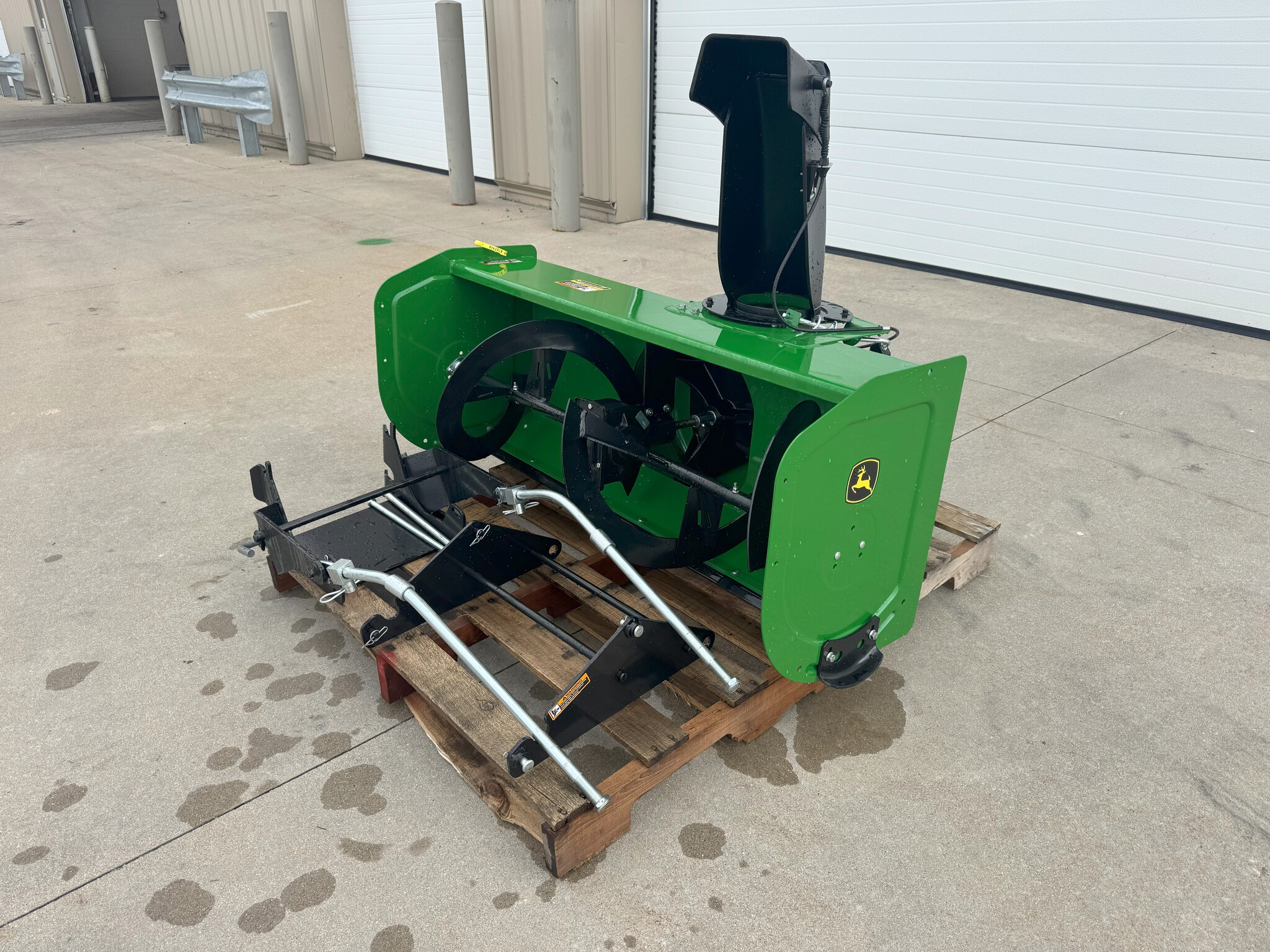 2024 John Deere 47
