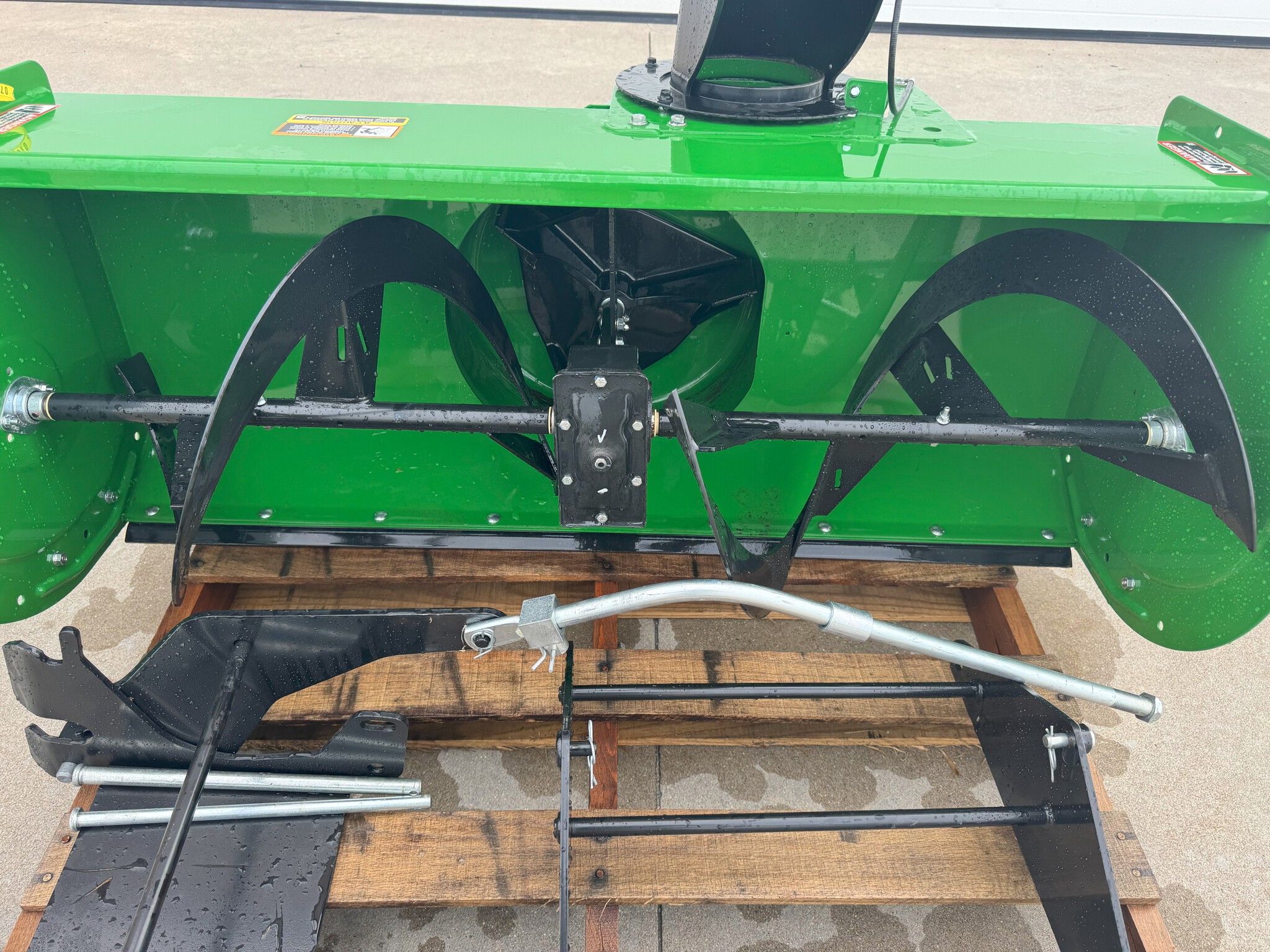 2024 John Deere 47