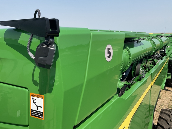 2024 John Deere X9 1000 - Photo12