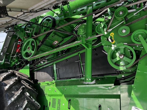 2024 John Deere X9 1000 - Photo16
