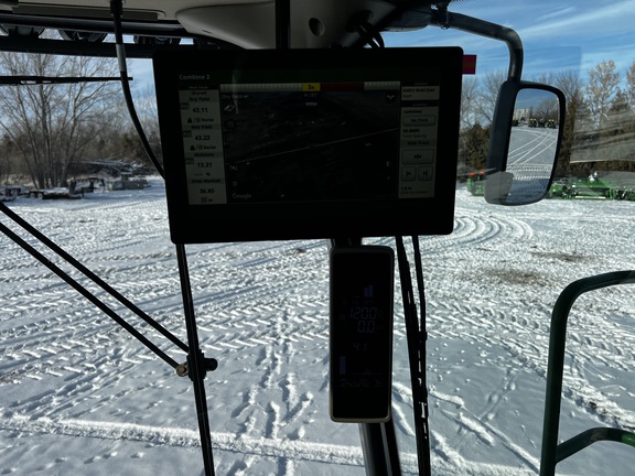 2024 John Deere X9 1000 - Photo40