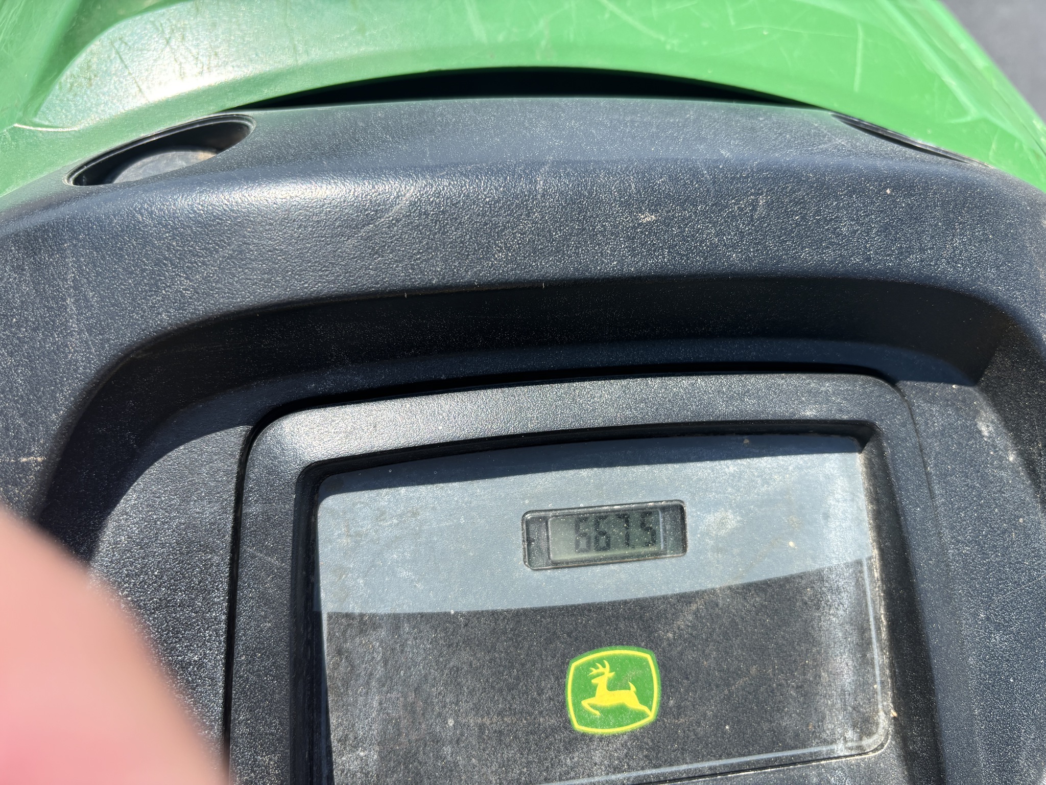 2015 John Deere X300 Image 5
