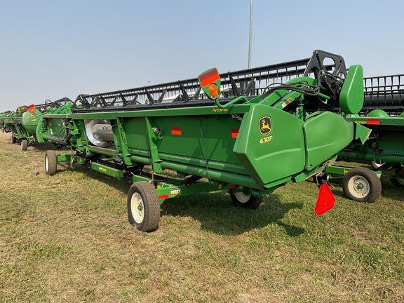 Used 2013 John Deere 630F Combine Platforms at Horizon Ag & Turf in Westlock, AB - Photo2