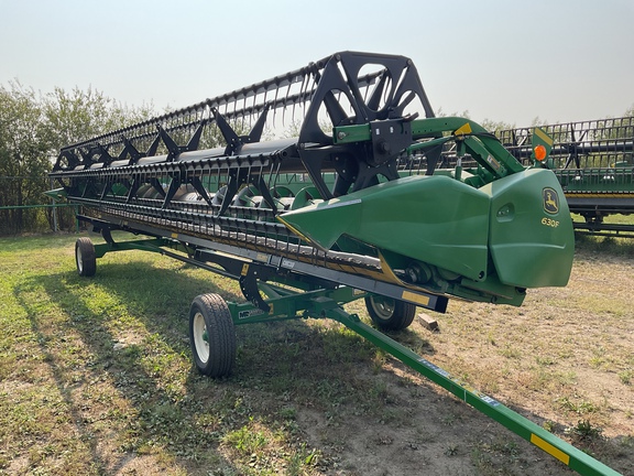 Used 2013 John Deere 630F Combine Platforms at Horizon Ag & Turf in Westlock, AB - Photo4