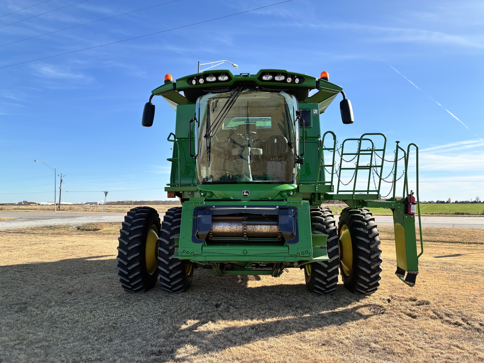 2013 John Deere S550 Image 2