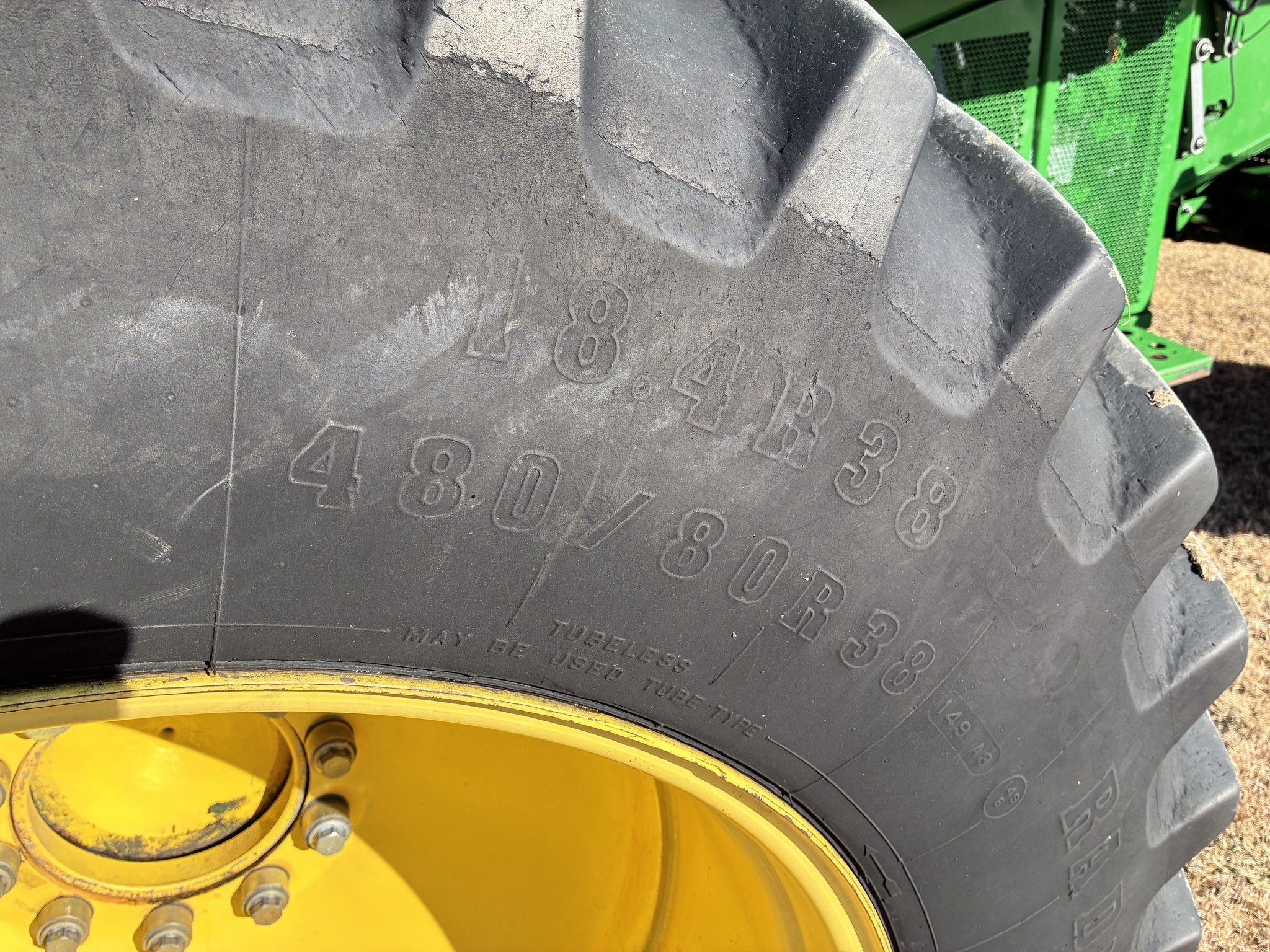 2013 John Deere S550 Image 10