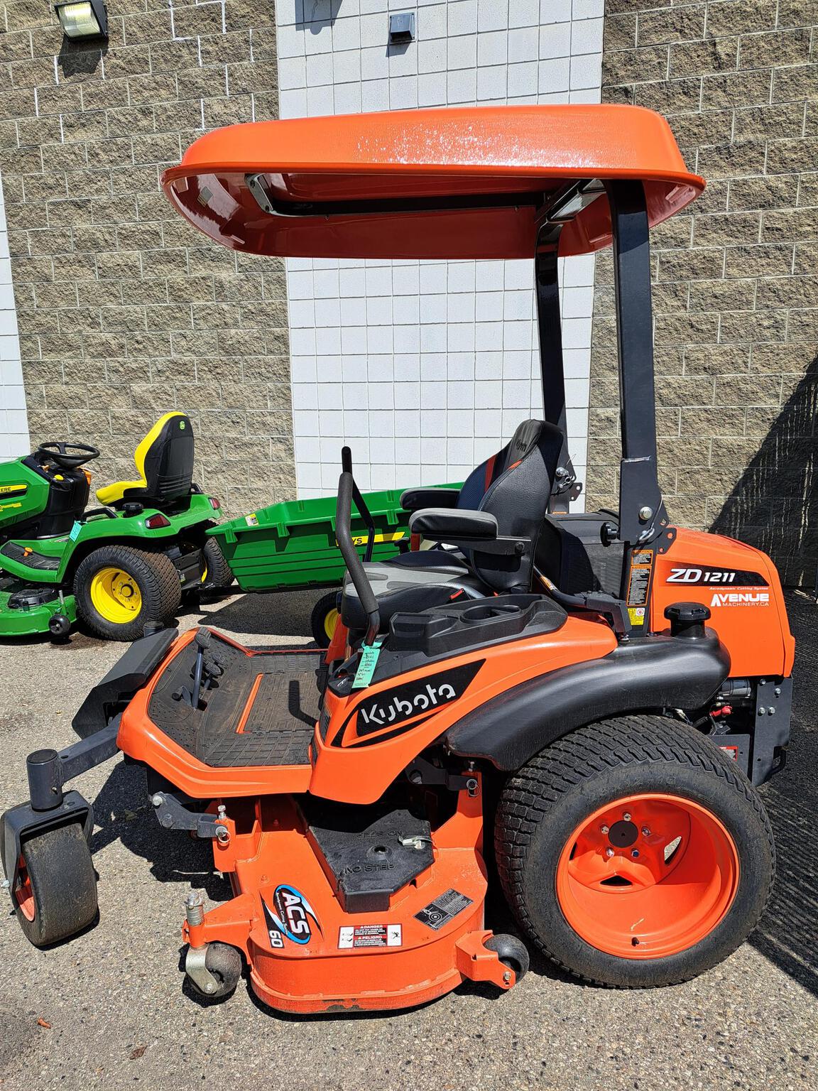 2024 Kubota ZD1211 Image 3